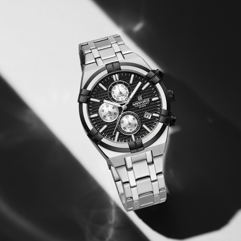 ساعة يد رجالية كرونوغراف كوارت - مراجعة Luxury Watch Men وسعره