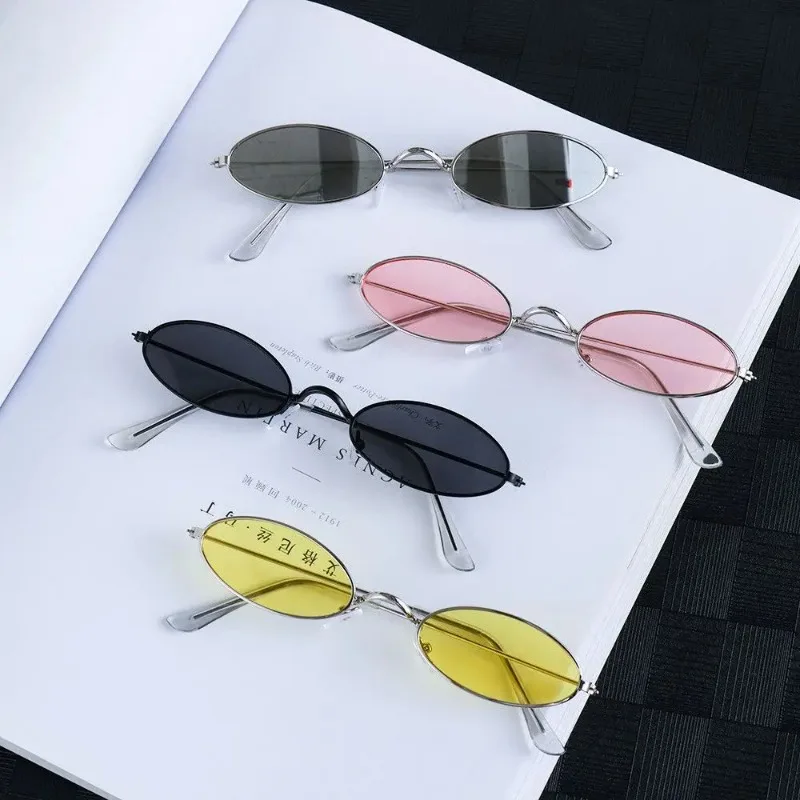 نظارات شمسية بيضاوية بإطار صغي - مراجعة Designer Sunglasses وسعره